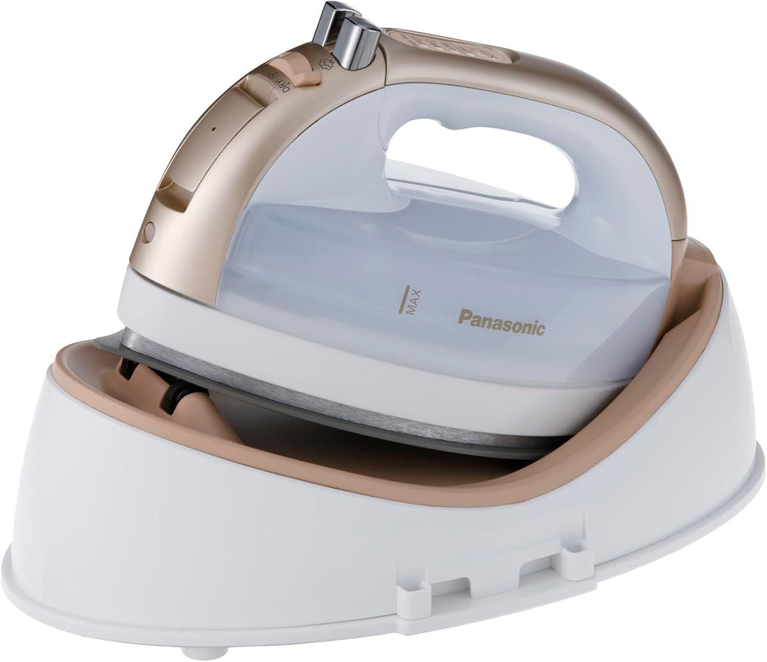 Panasonic NI‑QL2000N Cordless Advanced Ceramic Quilting Iron – 1700 W Freestyle 360° Steam & Dry Iron for Quilting, Crafts & Clothes - 160 mL Tank, Anti‑Calc, Carry Case