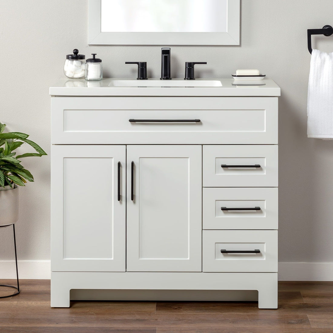 Style Selections Cauley 36-in True White Single Sink Bathroom Vanity with White Cultured Marble Top (Fully Assembled)