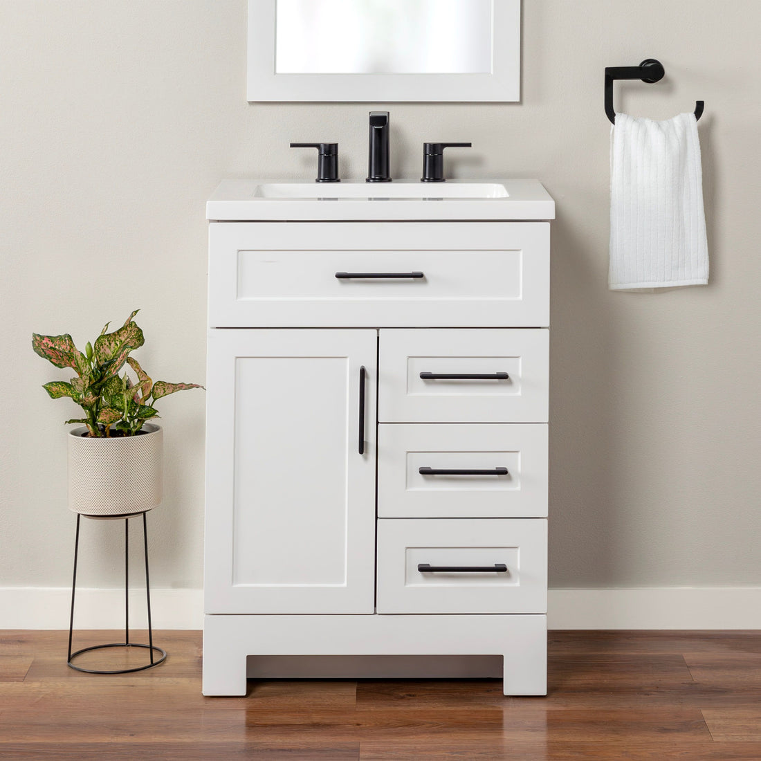 Style Selections Cauley 24-in True White Single Sink Bathroom Vanity with White Cultured Marble Top (Fully Assembled)