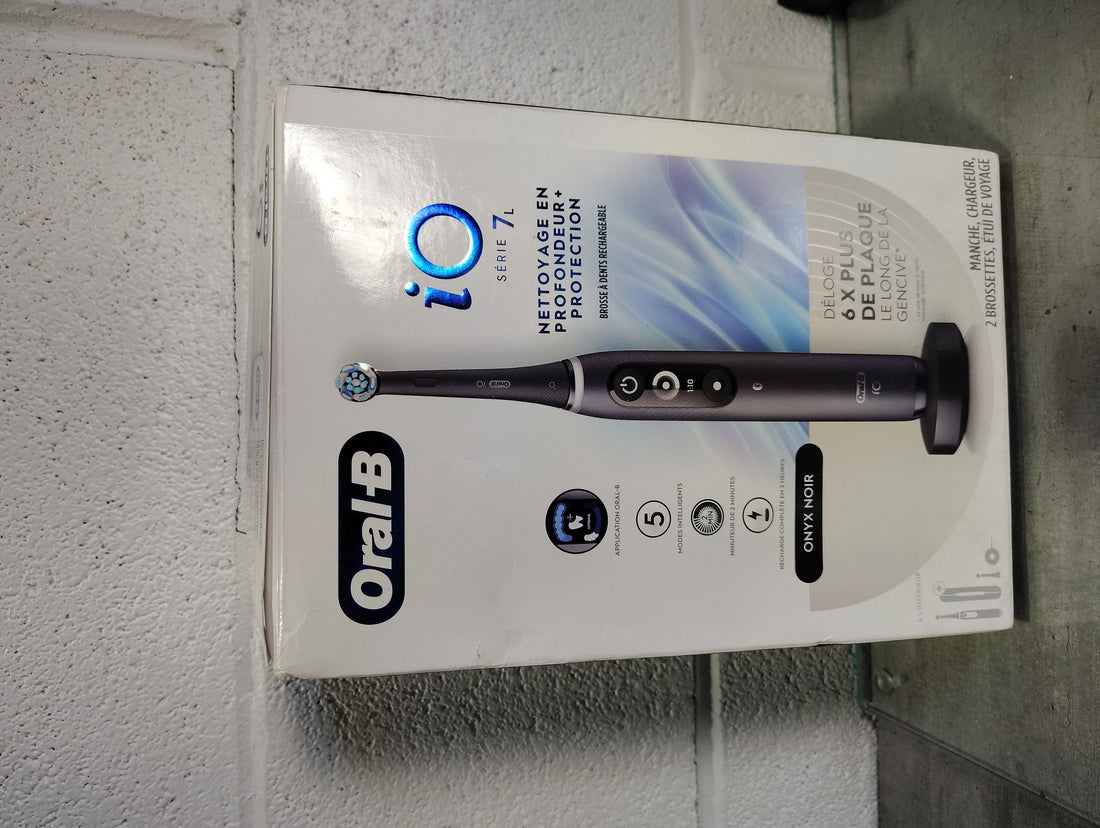 Oral-B iO Deep Clean + Protect Rechargeable Electric Toothbrush, Black with Visible Pressure Sensor, 5 Cleaning Settings, 2 Min Timer, a iO Series 7 Toothbrush, 2 Replacement Brush Heads, and Charging Travel Case
