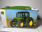 John Deere 1/64 8RX 410 w/ 1775NT 24-Row Planter Toy - LP82766