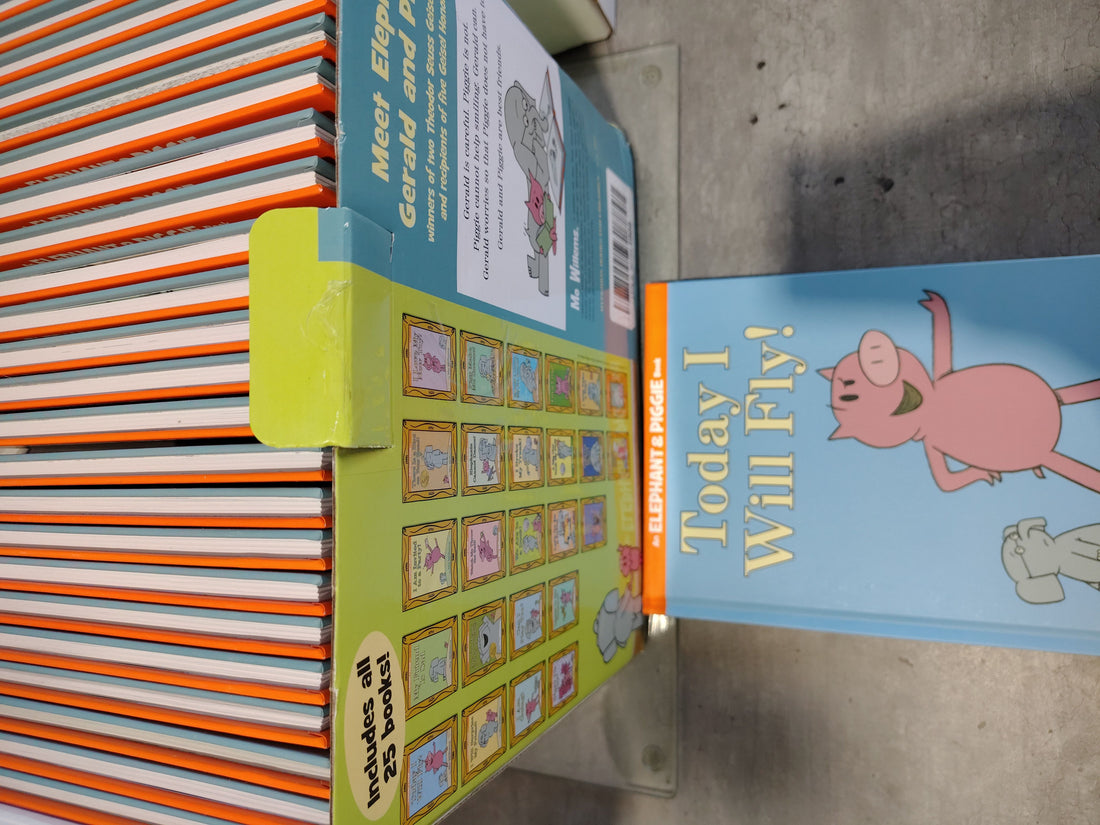 ELEPHANT & PIGGIE: THE COMPLETE COLLECTION: A perfect gift set for early readers