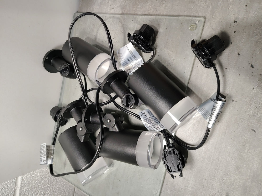 Harbor Breeze Spot Light 400 -Lumens 6.8 -Watt Black Low voltage Bright White Hardwired LED Flood light