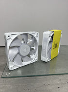 CORSAIR iCUE Link RX120 RGB 120mm PWM Fans with iCUE Link System Hub - Magnetic Dome Bearing - Triple Pack - White