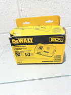 DEWALT FLEXVOLT 20V MAX* Charger, Rapid Charge (DCB118)