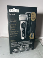 Braun Electric Razor for Men Series 8 8567cc Foil Shaver with Precision Beard Trimmer, SmartCare Center, Silver, 1 item