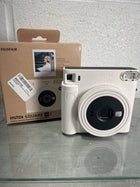 Fujifilm Instax Square SQ1 Instant Camera- Chalk White (16670522)