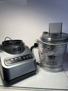 Ninja Professional Plus Food Processor 850-Watts With Auto-iQ Preset Programs Chop Puree Dough Slice Shred With a 9-Cup Capacity and a Silver Stainless Finish (BN600C) - Canadian Version