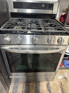 LG 5 Burners 30-in 5.8-cu ft Stainless Steel Gas Range with Air Fry #LRGL5825F