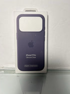 Apple iPhone 17 Pro Silicone Case with MagSafe – Purple Fog ​​​​​​​