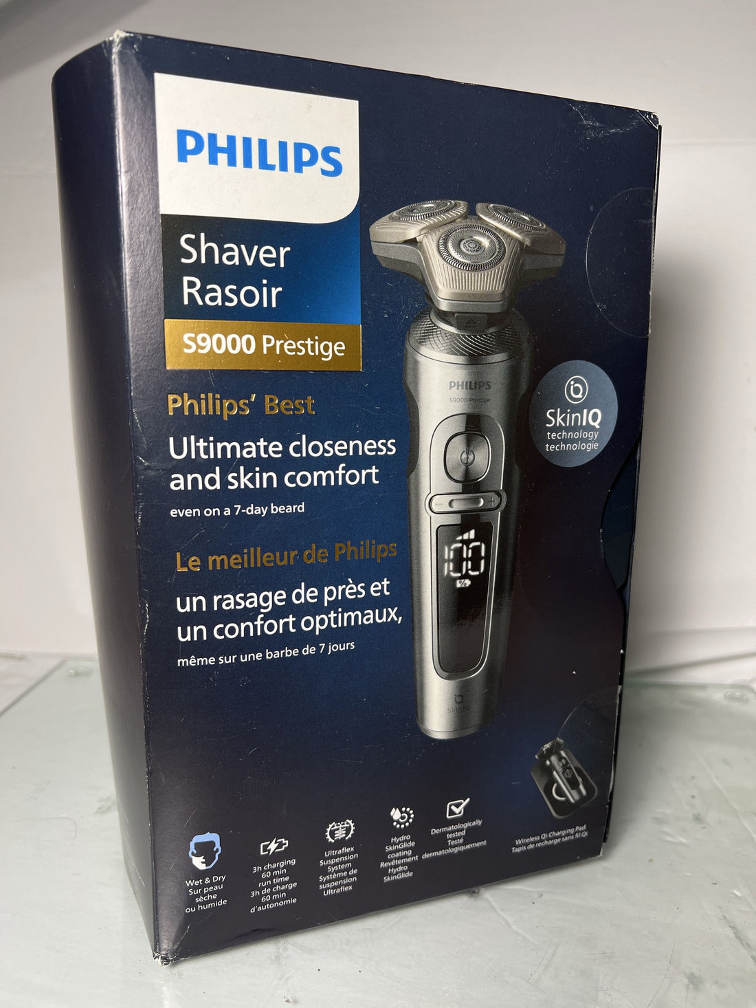 Philips Shaver Series 9000 Prestige, Wet and Dry Electric Shaver, Lift & Cut Shaving System, SkinIQ Technology, Qi Charging Pad, PrecisionTrimmer, Bright Chrome, Model SP9871/13