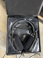 Corsair HS80 RGB USB Premium Gaming Headset with Dolby Audio 7.1 Surround Sound (Broadcast-Grade Omni-Directional Microphone, Memory Foam Earpads, High-Fidelity Sound, Durable Construction) Carbon