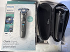 Philips Norelco Shaver Series 7000 Wet & Dry Electric Shaver S7887/92 7300