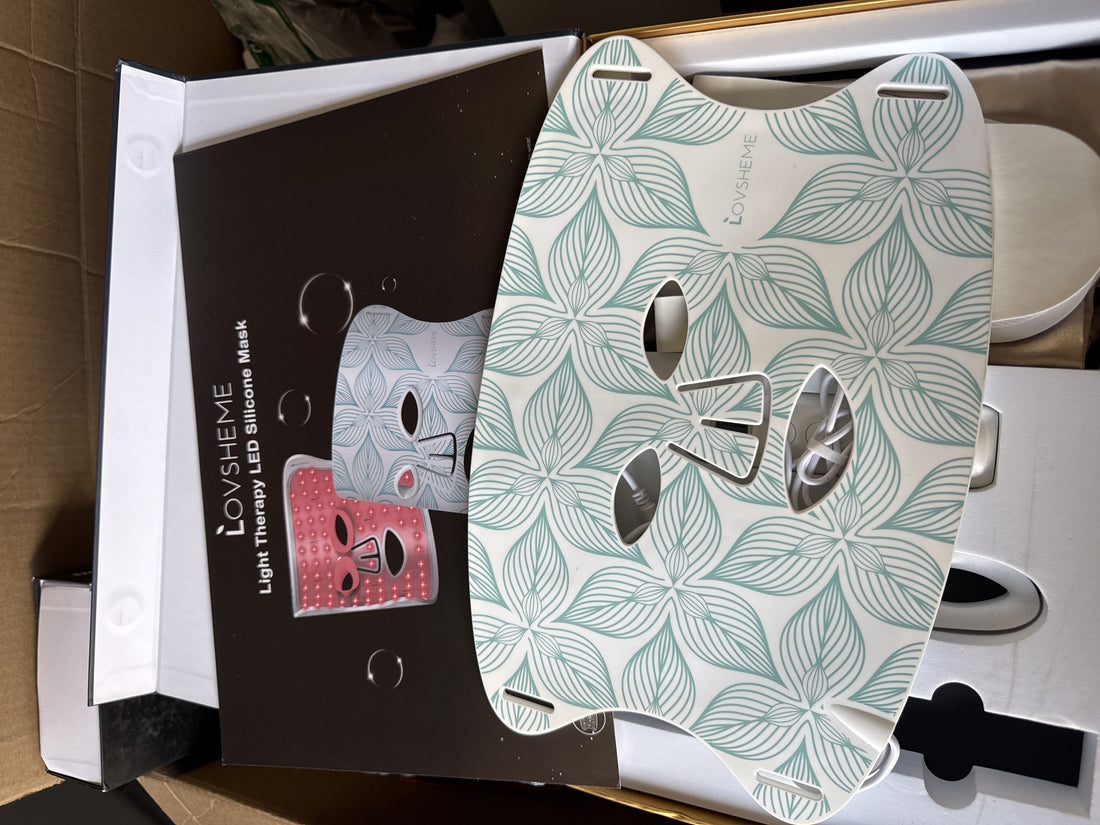 Lovsheme Light Therapy LED Silicone Mask